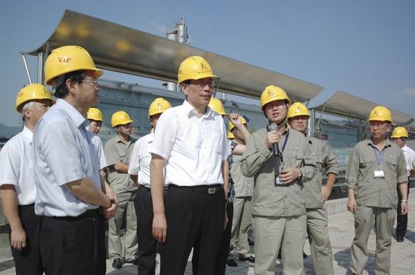 湖南省代省长徐守盛视察公司承建的长炼项目建设现场