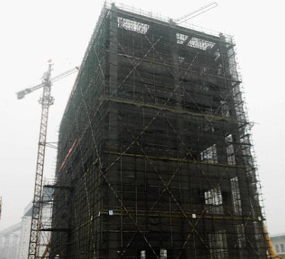 江苏分公司惠生项目部气化框架主体土建工程封顶