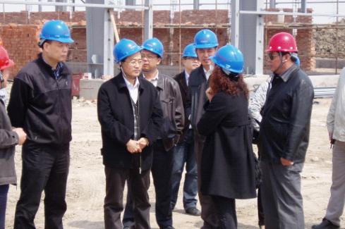 天津市环保局副局长王亚平到滨海项目部检查指导工作