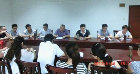 建筑分公司开展转作风、反腐倡廉宣传教育学习活动