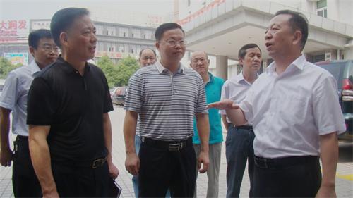 岳阳市市长刘和生来公司调研