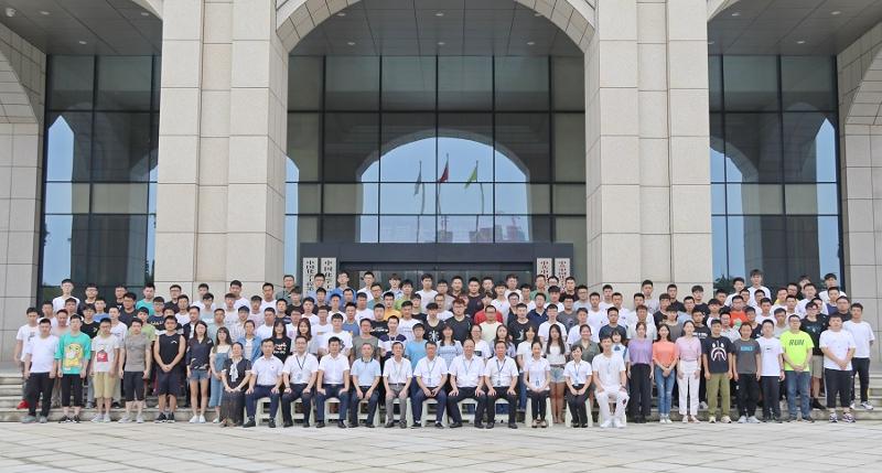 公司举办2020年新大学生入职培训