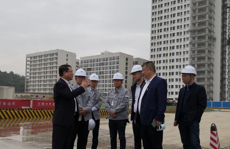 胡流芳到高端制造基地配套设施建设项目检查指导工作