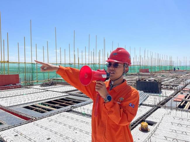 党徽闪光 身边榜样 | 2023-2024年度公司优秀共产党员事迹展播（二）