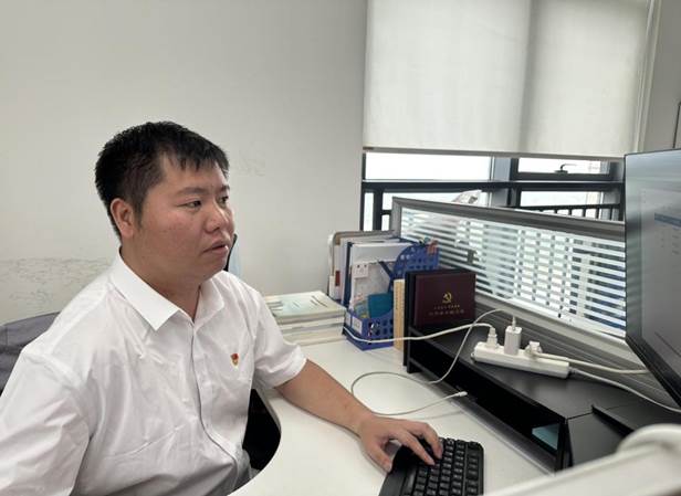 党徽闪光 身边榜样 | 2023-2024年度公司优秀共产党员事迹展播（三）