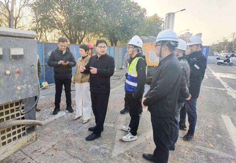 李美云到公司岳阳污水治理项目督导施工建设