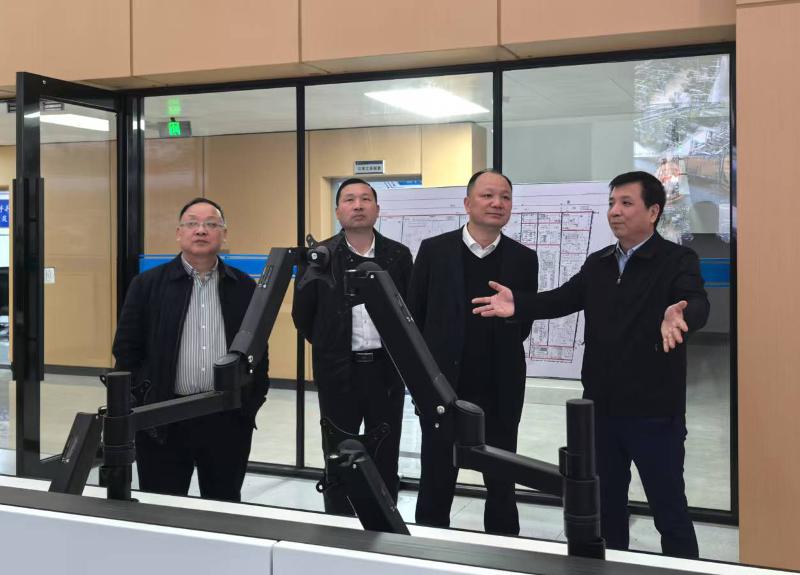 周鸿在福建开展系列商务活动