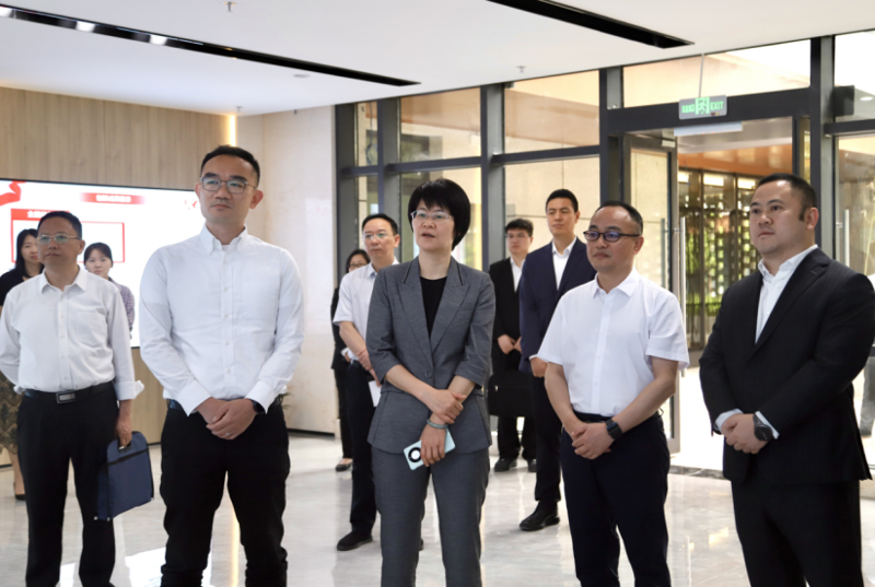 邱虹调研中国化学四化建岳阳自贸片区综合体项目建设