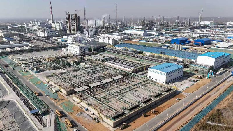 六比六创 实干争先⑥ | 四化建一线大干结硕果
